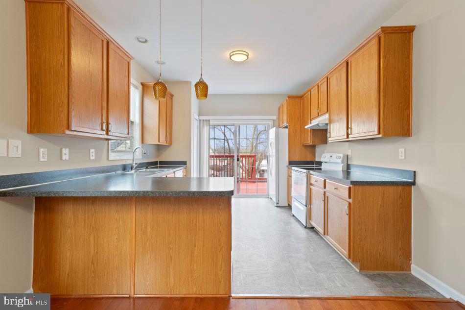 6014 Belle Grove Road Brooklyn, MD 21225 - Photo 6 of 29 Kitchen
