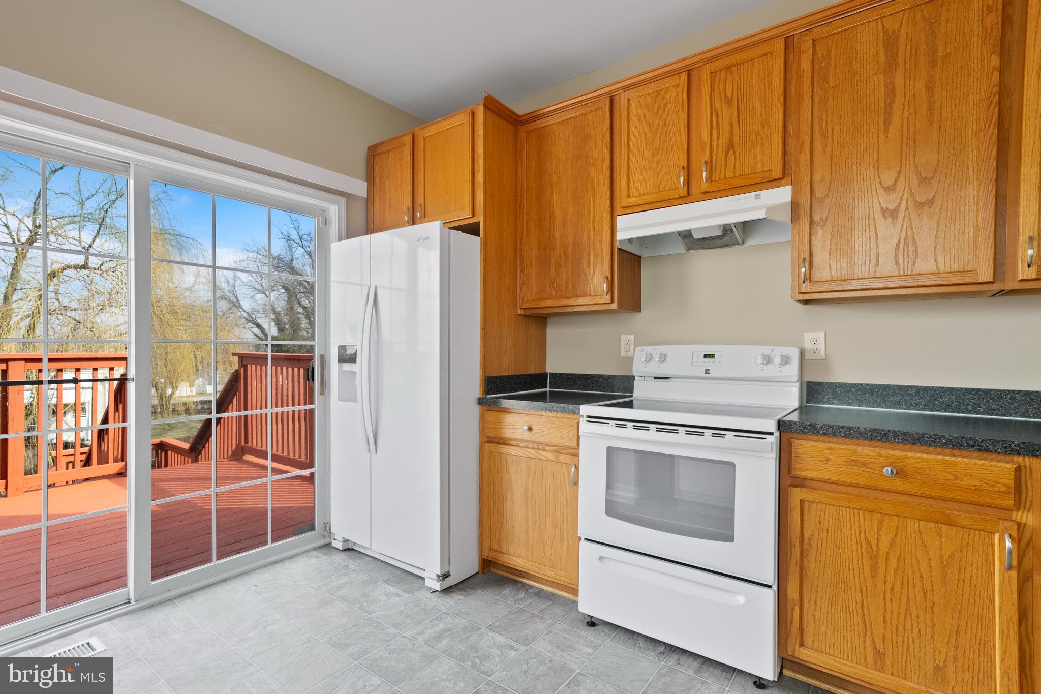 6014 Belle Grove Road Brooklyn, MD 21225 - Photo 8 of 29 Kitchen