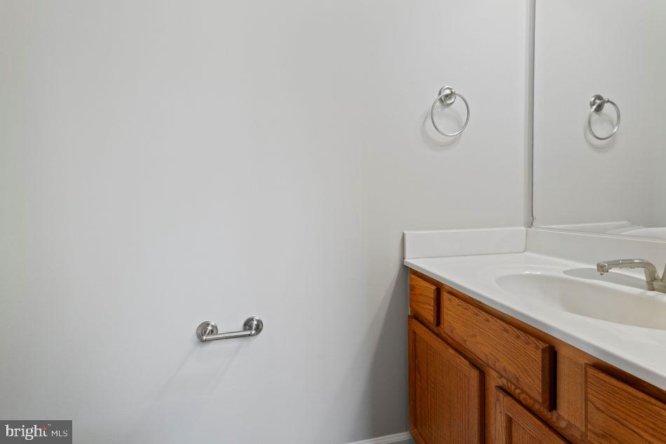 6014 Belle Grove Road Brooklyn, MD 21225 - Photo 9 of 29 Half bath