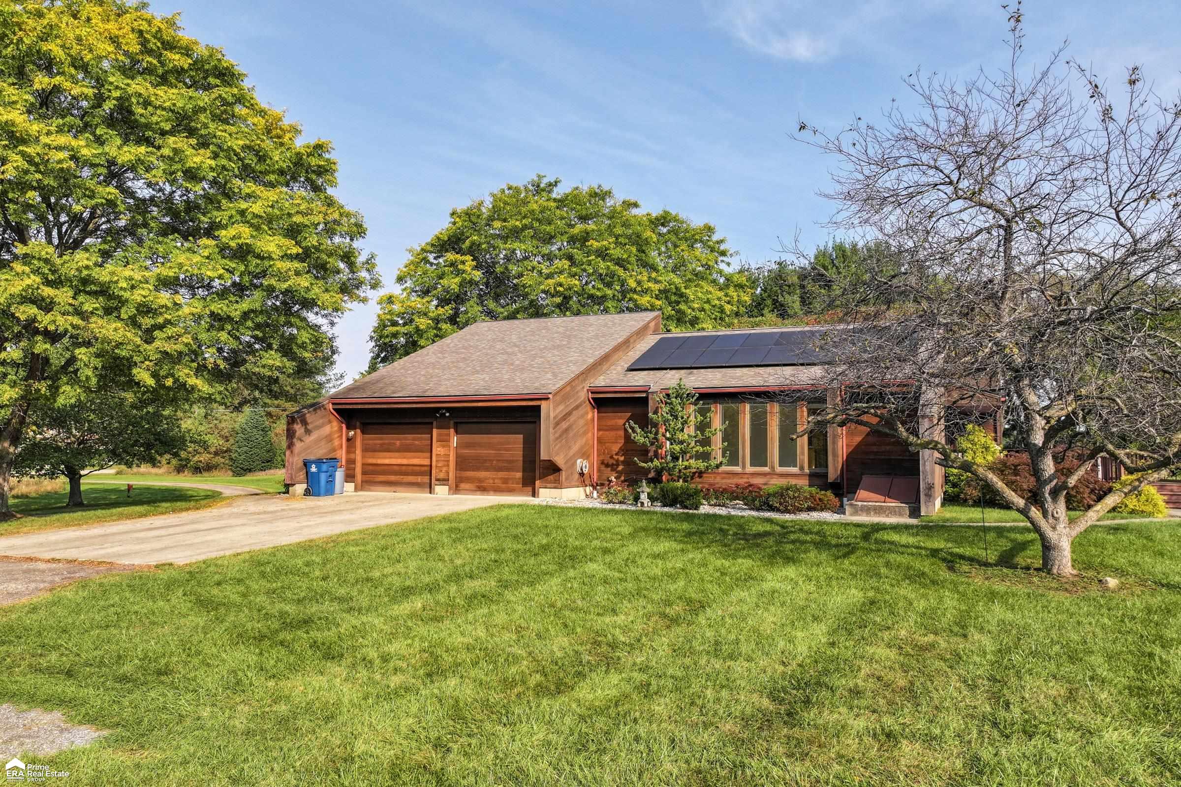 9300 Hartland Road Fenton, MI 48430 - Photo 32 of 50