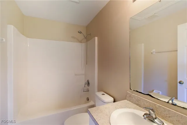 $379,990 | 967 Eisenhower Boulevard, Lehigh Acres, FL 33974