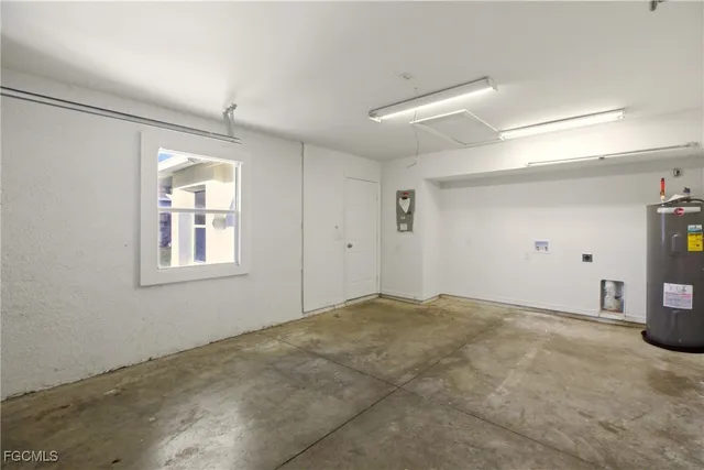 $379,990 | 967 Eisenhower Boulevard, Lehigh Acres, FL 33974