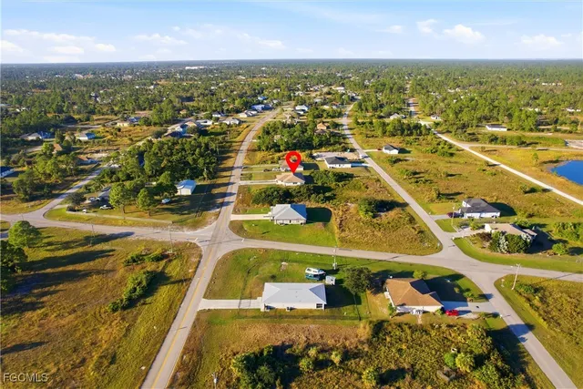 $379,990 | 967 Eisenhower Boulevard, Lehigh Acres, FL 33974