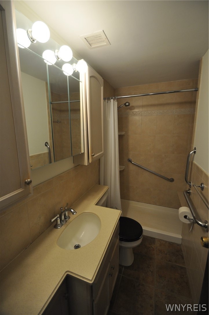 5854 Main Street, Unit 306 Amherst, NY 14221 - Photo 6 of 37