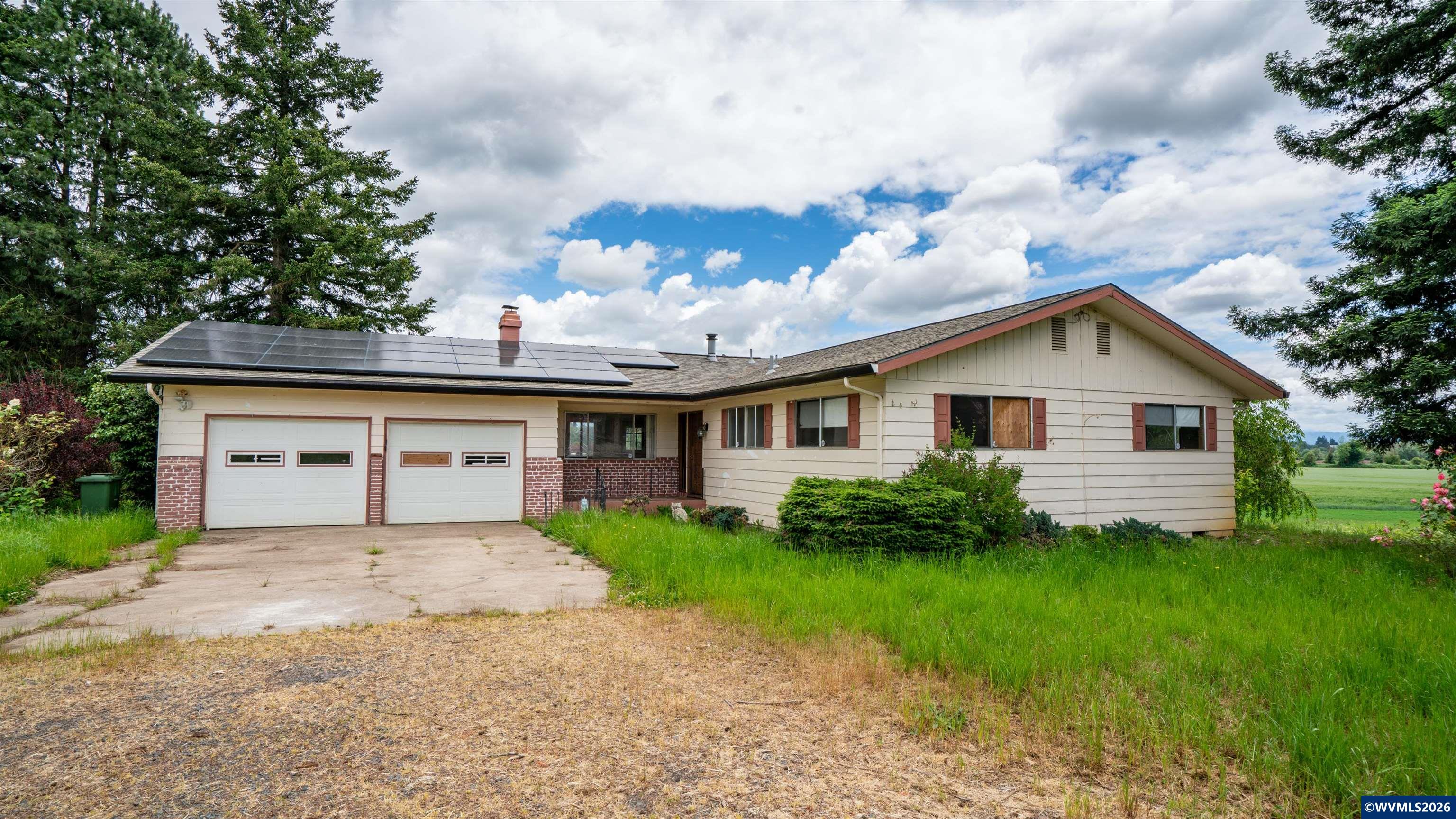 12984 Elliott Prairie Road Northeast Woodburn, OR 97071 - Photo 2 of 48