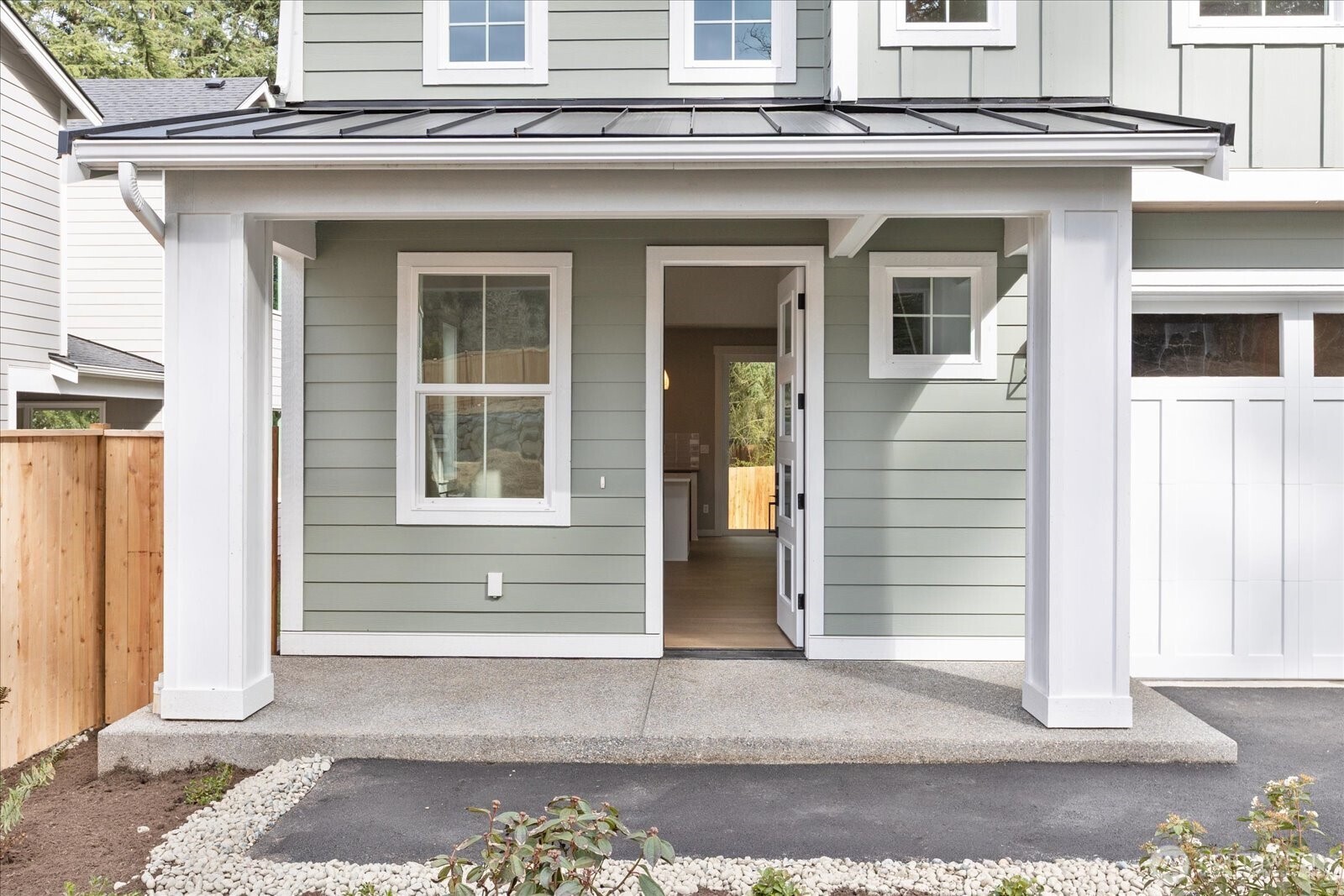3502 Alaska Road, Unit B Brier, WA 98036 - Photo 3 of 30