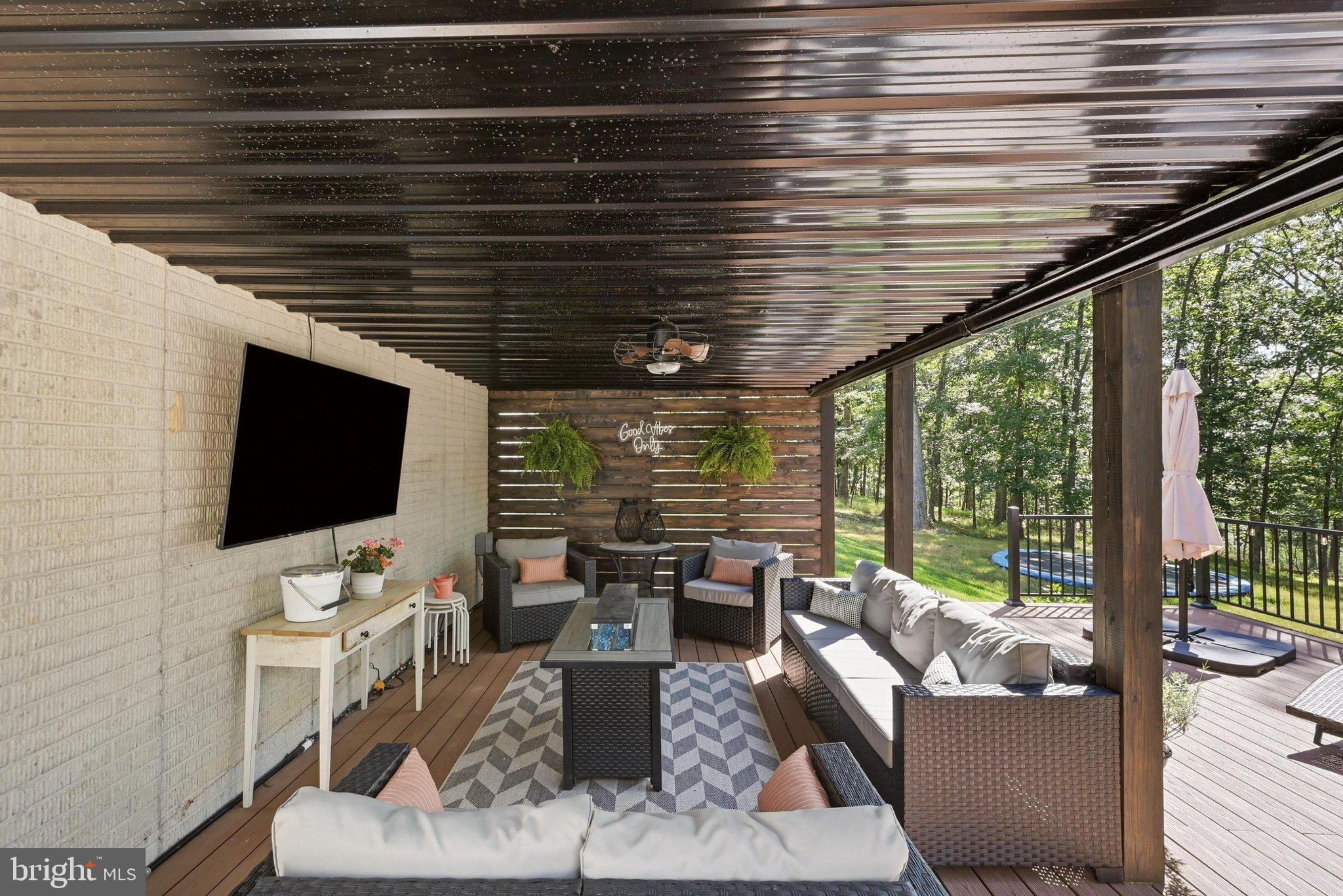 2251 Hunting Ridge Road Winchester, VA 22603 - Photo 45 of 63 Patio