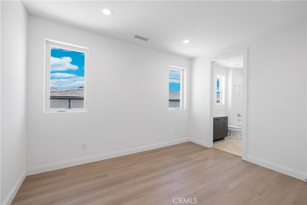 11712 Churchill Way Porter Ranch, CA 91326 - Photo 29 of 33 Gallery Image 29