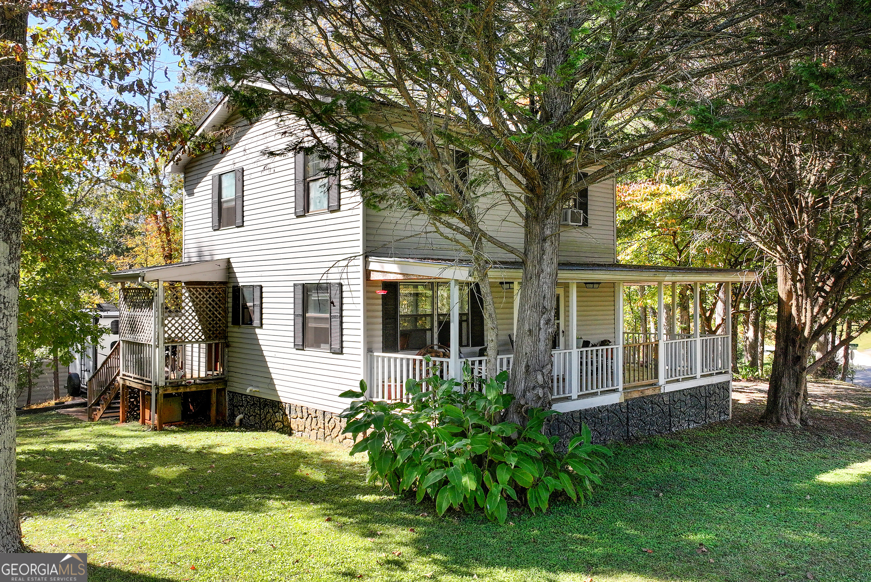 373 Jennys Cove Road Cleveland, GA 30528 - Photo 3 of 44 front view of a house with a yard