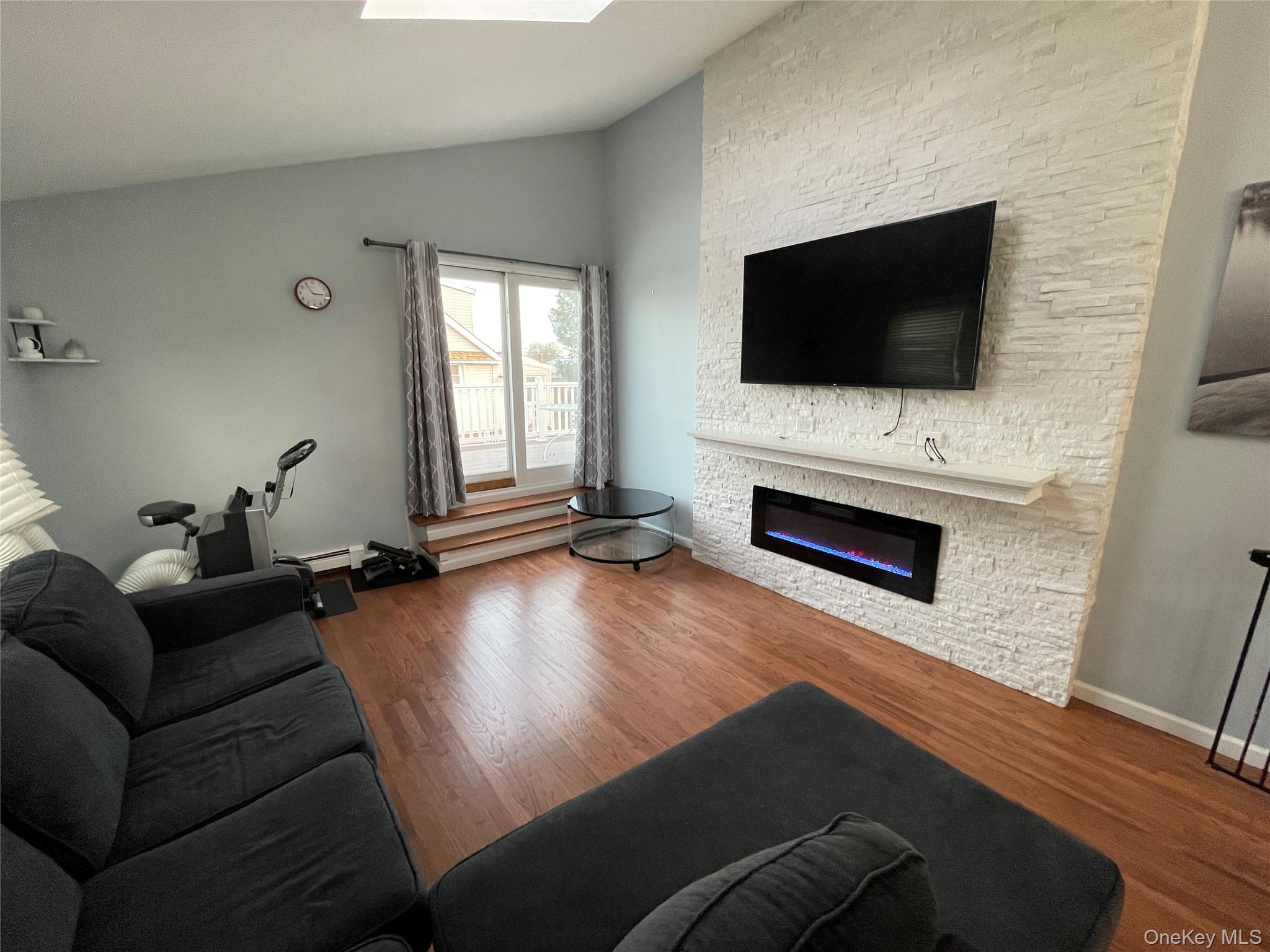 70 Birch Road Amityville, NY 11701 - Photo 11 of 37