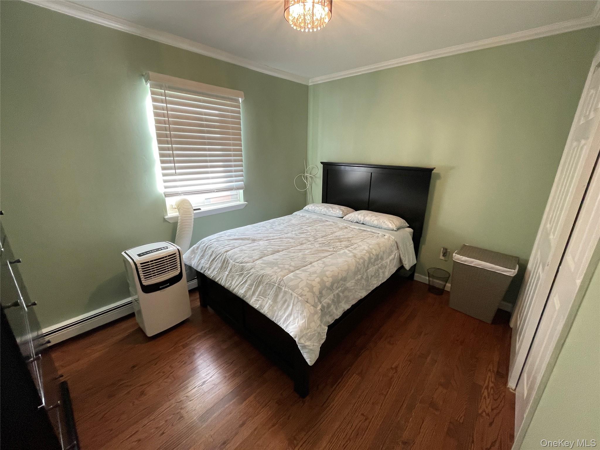 70 Birch Road Amityville, NY 11701 - Photo 19 of 37