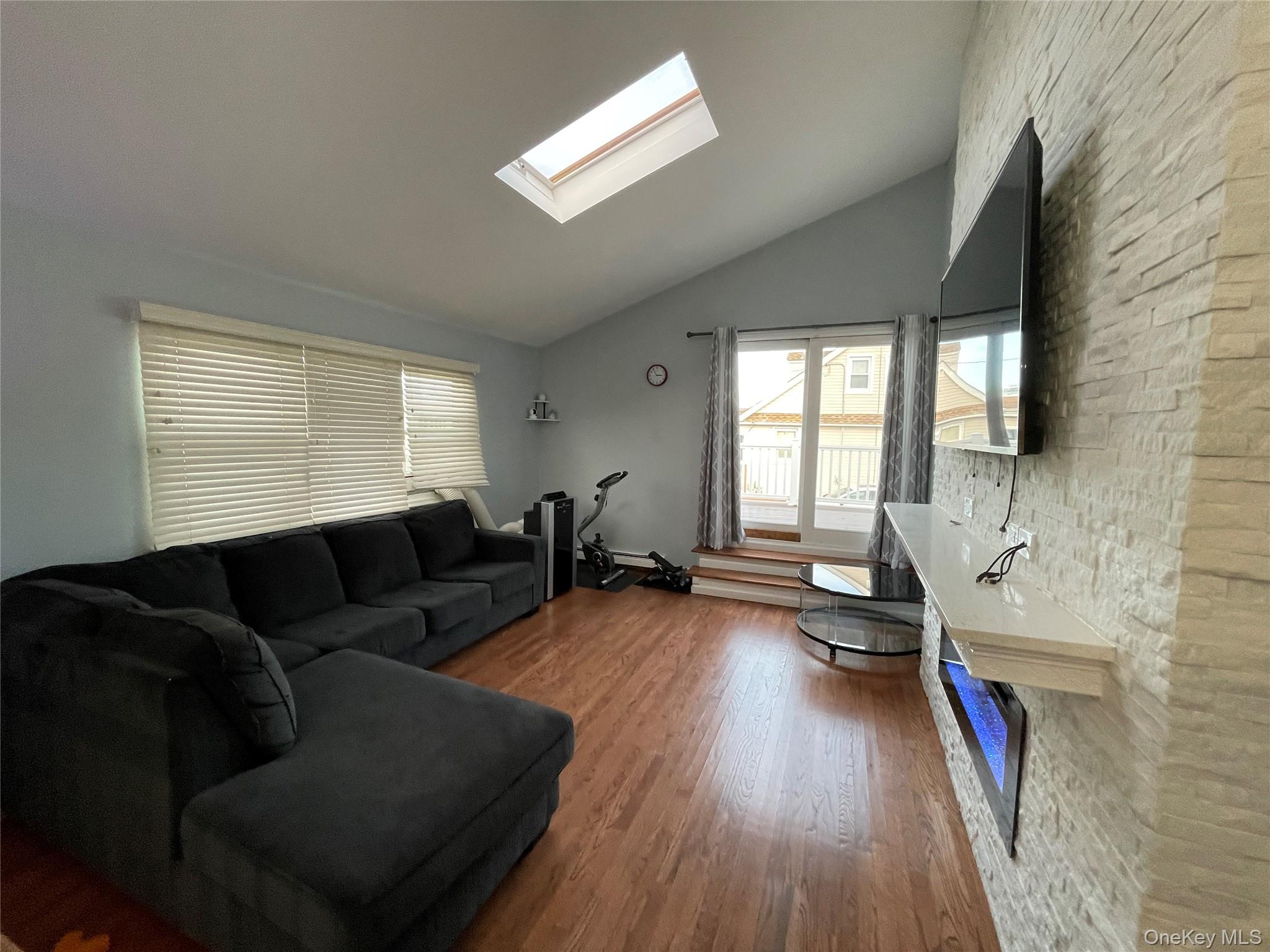 70 Birch Road Amityville, NY 11701 - Photo 10 of 37