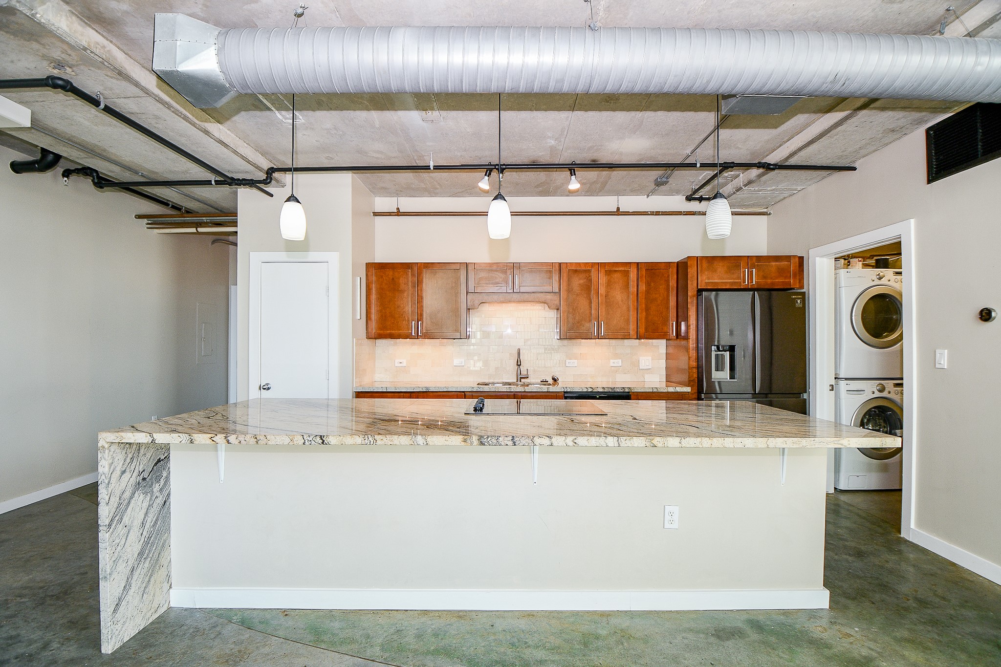 2000 Bagby Street, Unit 5441 Houston, TX 77002 - Photo 11 of 34 a view of a kitchen with a sink