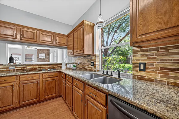 $2,700 | 2710 Double Lake Drive, Missouri City, TX 77459