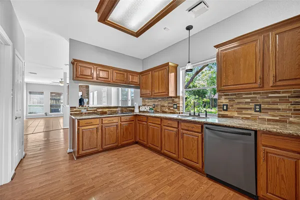 $2,700 | 2710 Double Lake Drive, Missouri City, TX 77459