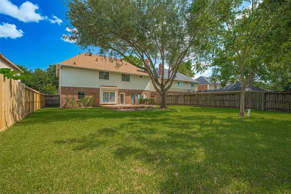 $2,700 | 2710 Double Lake Drive, Missouri City, TX 77459