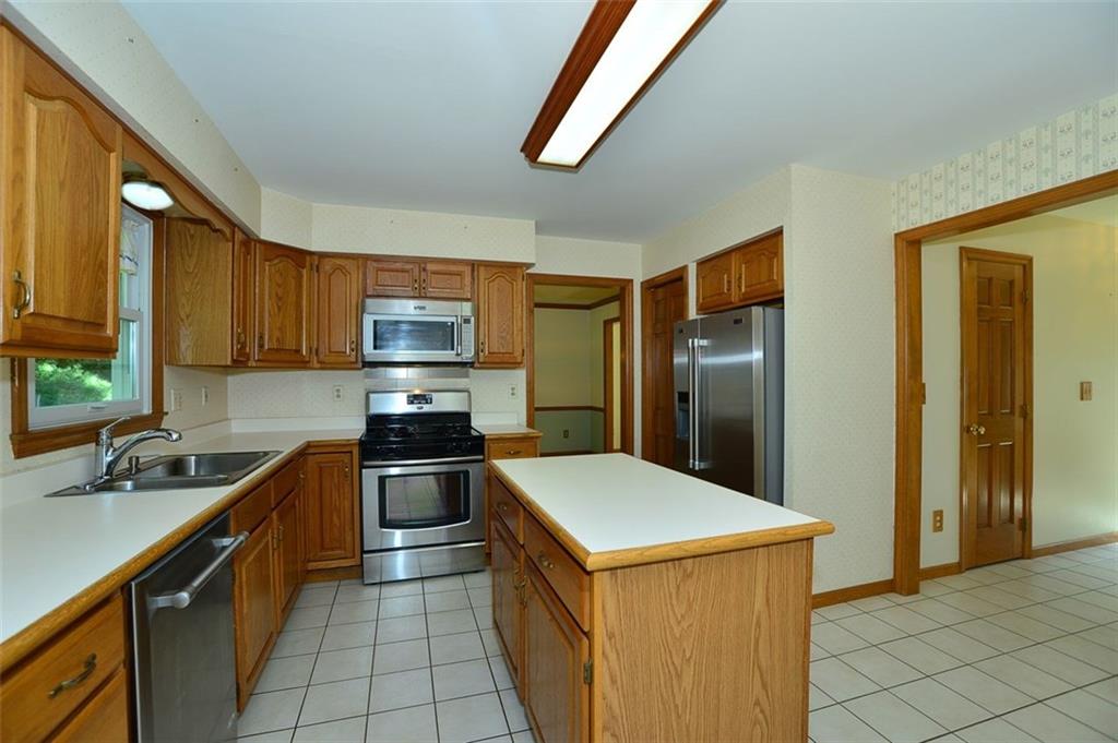 10151 Meinert Road Wexford, PA 15090 - Photo 10 of 23 Gallery Image 10