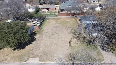 $325,000 | 407 Maple Street, Richardson, TX 75081