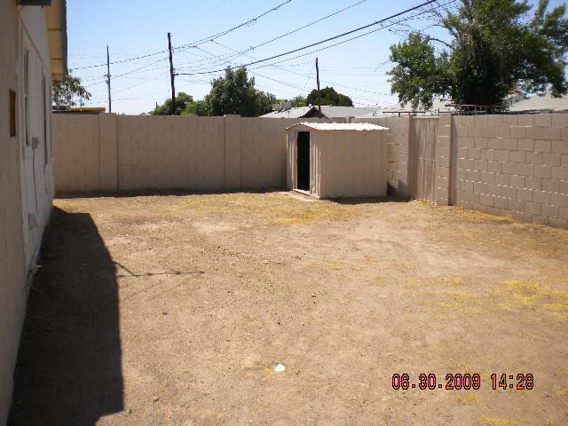 3424 West Cactus Road Phoenix, AZ 85029 - Photo 8 of 9 Backyard View1