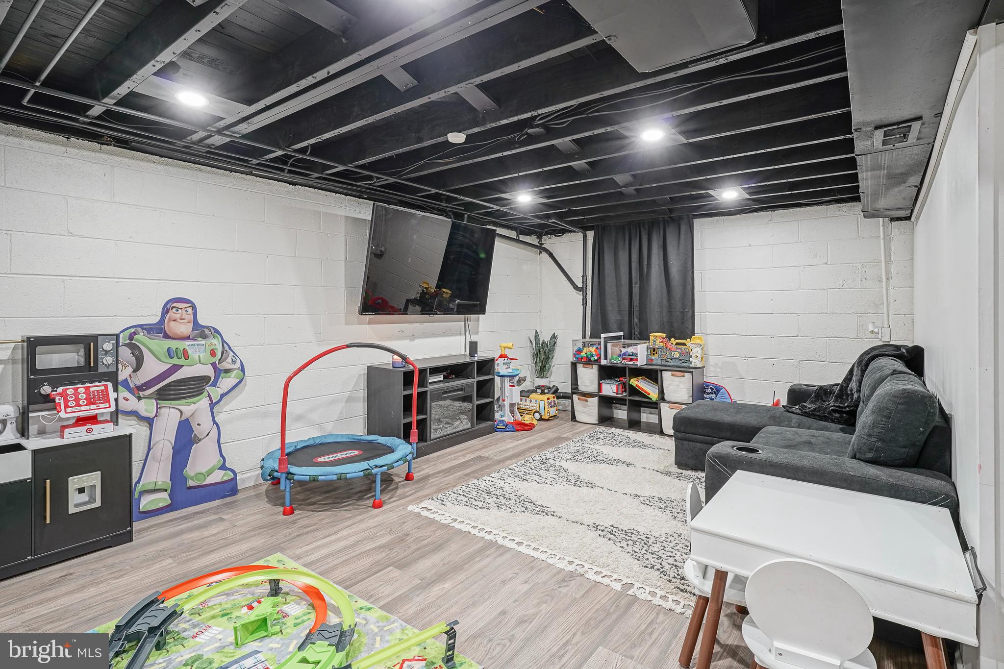 806 West Evesham Road Glendora, NJ 08029 - Photo 20 of 26 a garage with furniture