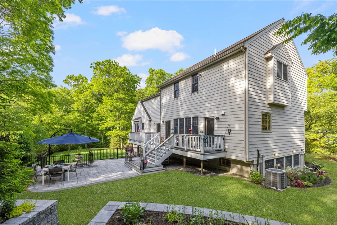 138 Chestnut Street Rehoboth, MA 02769 - Photo 15 of 48