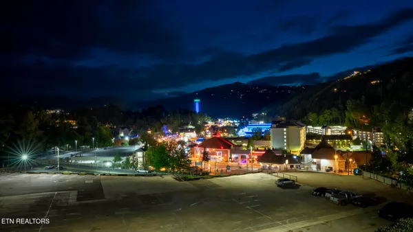 $524,900 | 102 Baskins Creek Bypass, Unit 505, Gatlinburg, TN 37738