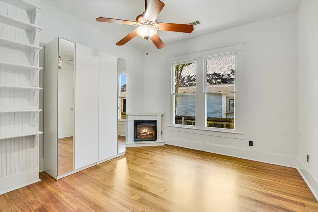 $5,700 | 1006 Shelley Avenue, Austin, TX 78703