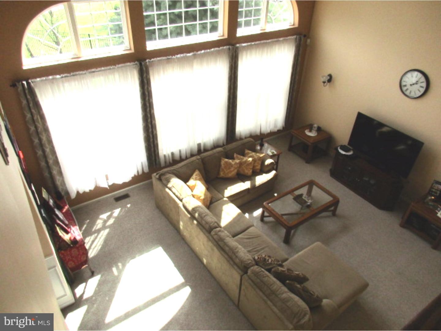 14 Howard Street Carneys Point, NJ 08069 - Photo 8 of 25 Family Room