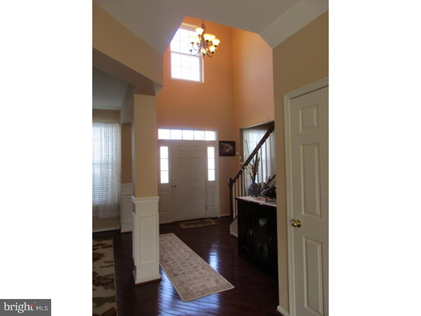 14 Howard Street Carneys Point, NJ 08069 - Photo 9 of 25 Foyer