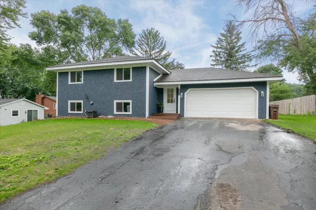 $489,000 | 4835 Drake Street, Maple Plain, MN 55359