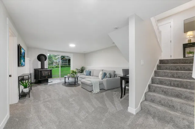 $489,000 | 4835 Drake Street, Maple Plain, MN 55359