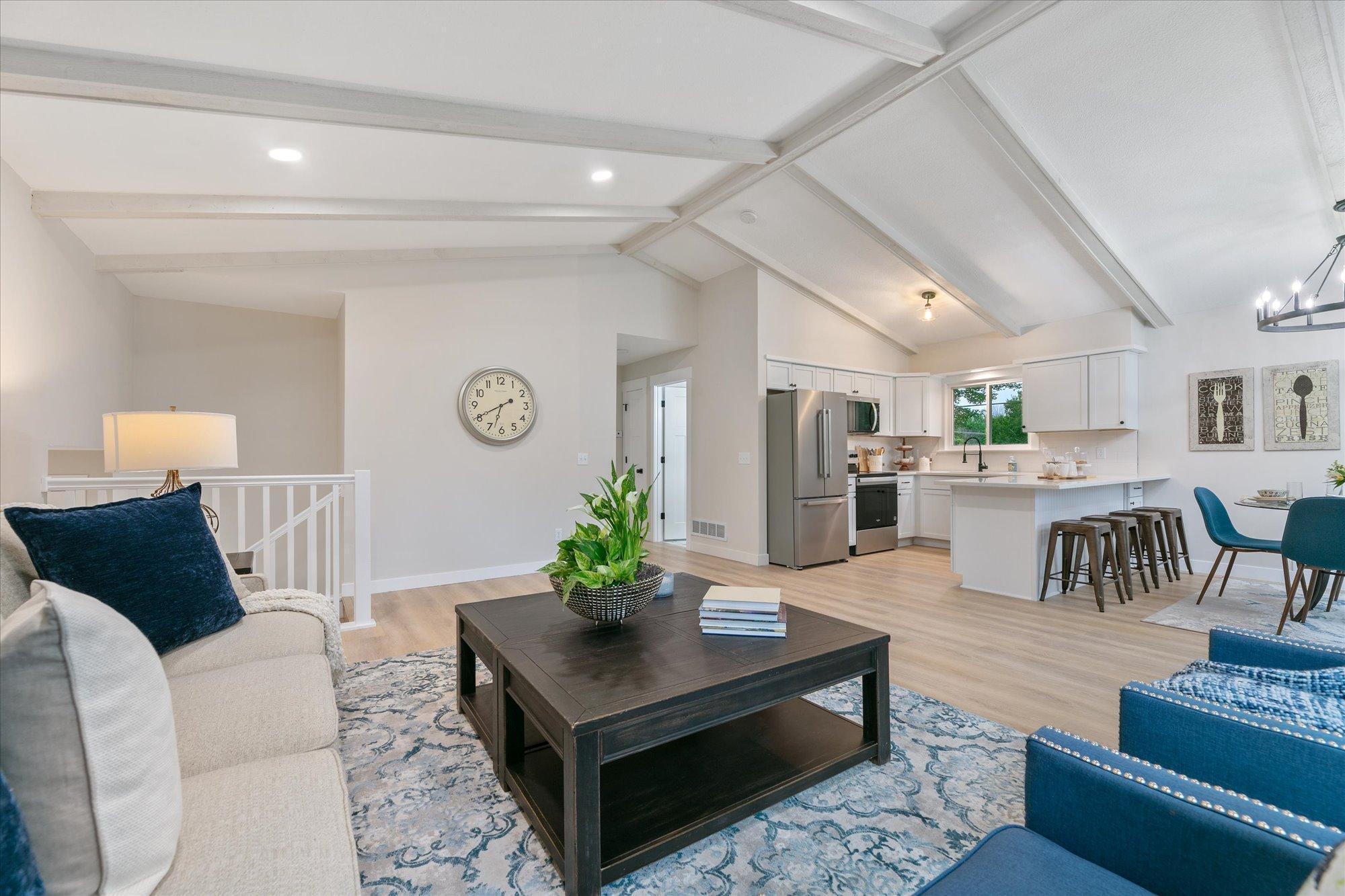 4835 Drake Street Maple Plain, MN 55359 - Photo 3 of 42