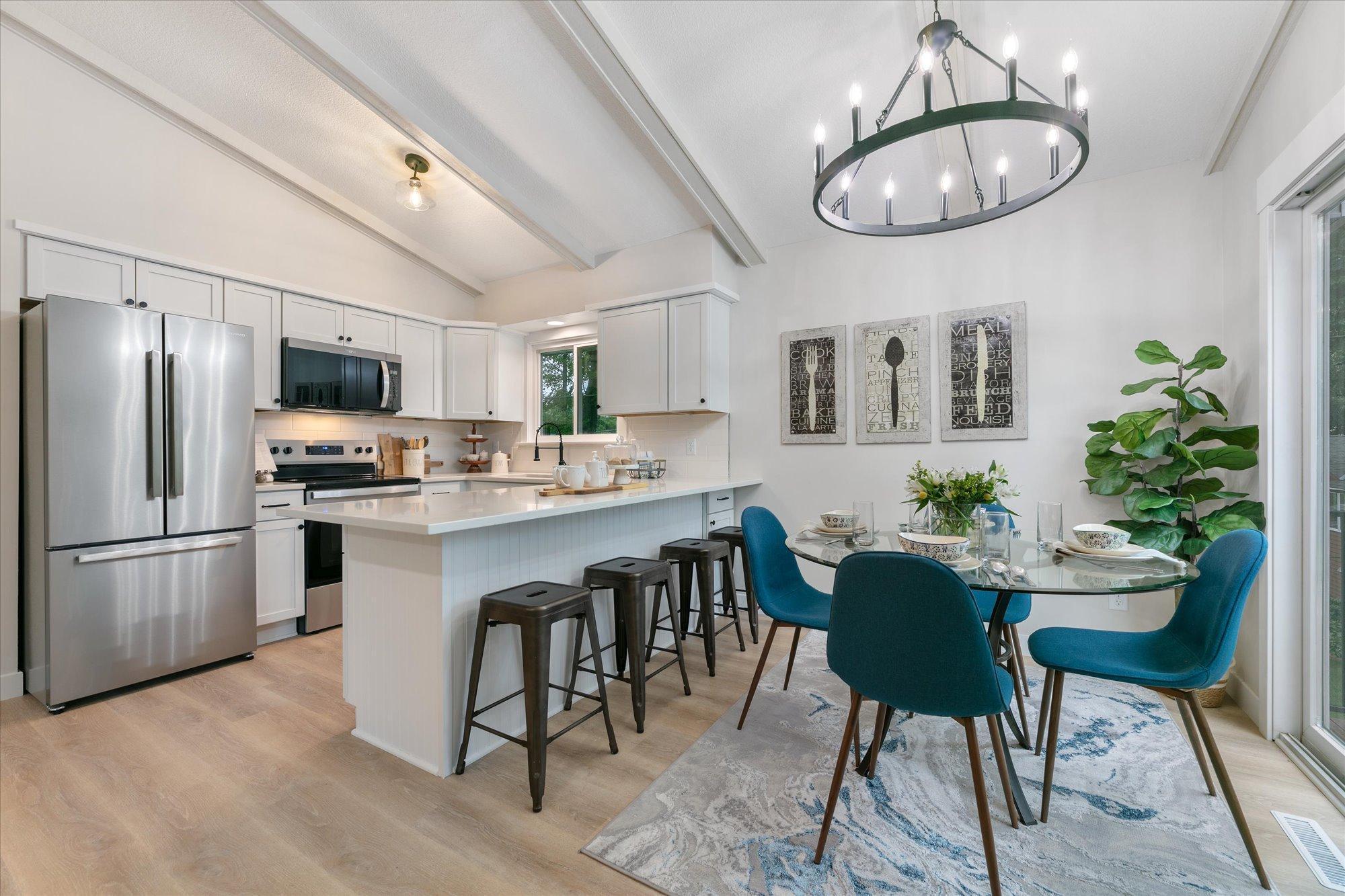 4835 Drake Street Maple Plain, MN 55359 - Photo 6 of 42