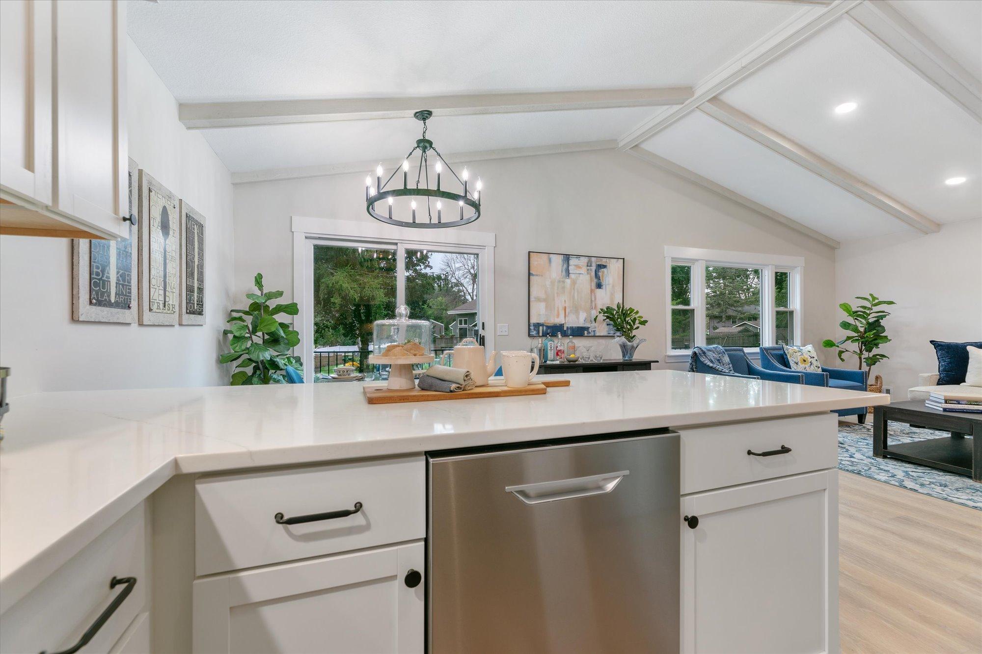 4835 Drake Street Maple Plain, MN 55359 - Photo 10 of 42