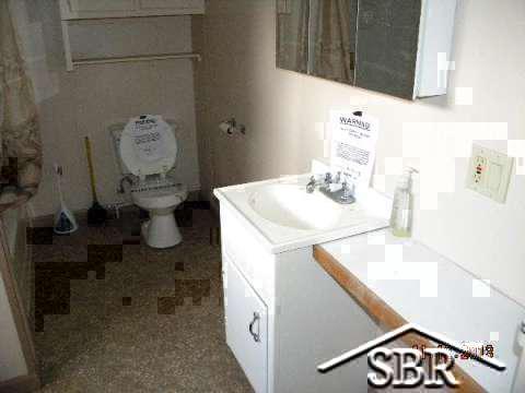 14799 Sharon Road Chesaning, MI 48616 - Photo 6 of 9 20390152-5.JPG