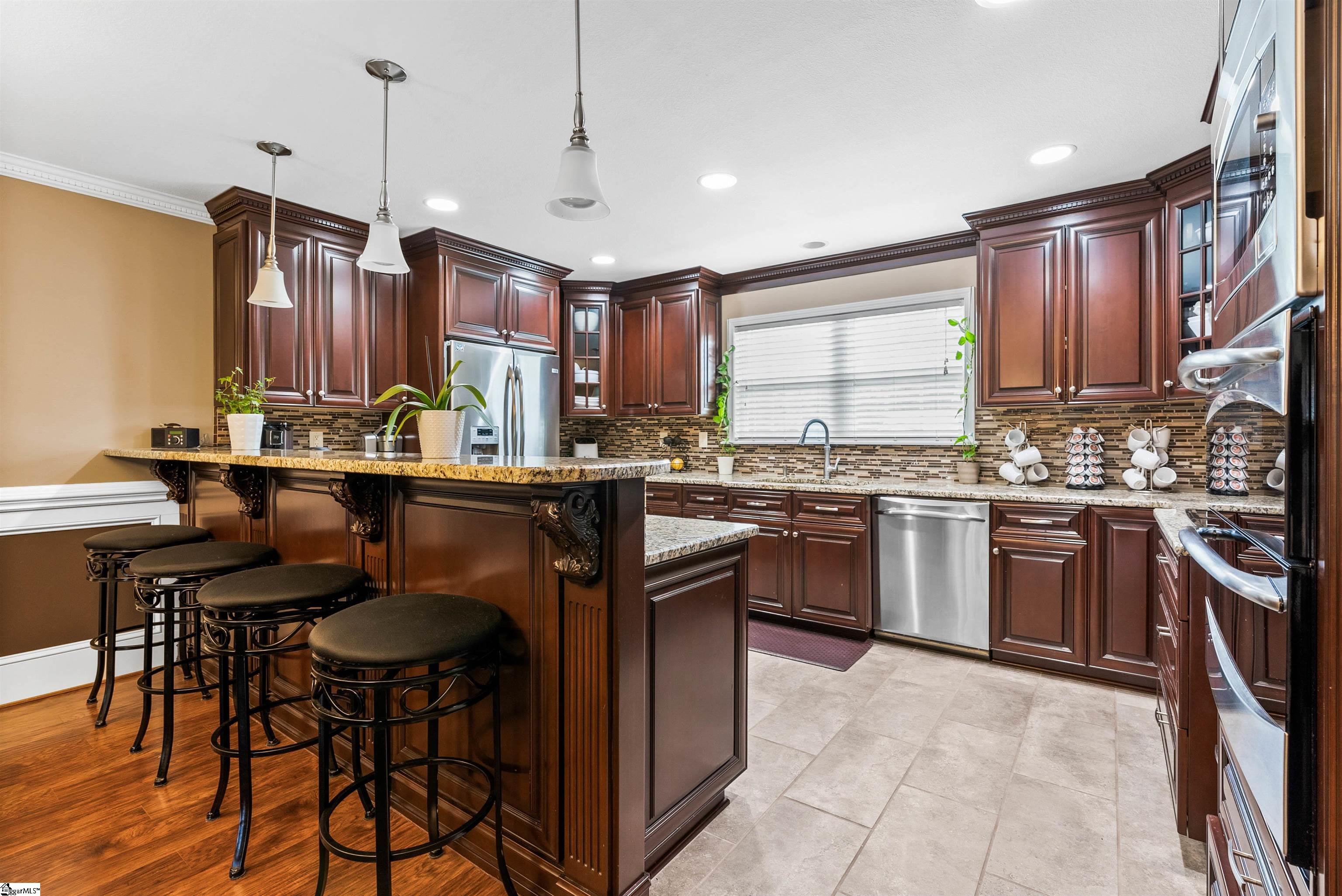184 Rainbow Circle Inman, SC 29349 - Photo 10 of 36