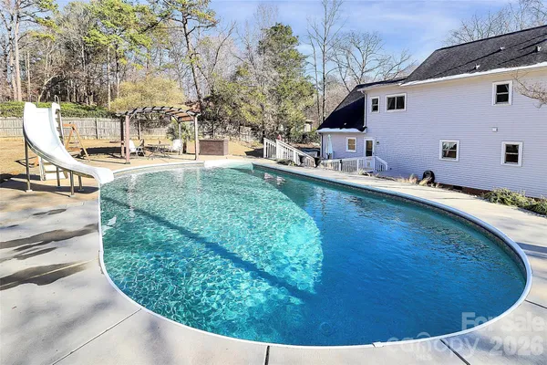 $525,000 | 1148 Blossom Honey Bee Trail, Fort Mill, SC 29715
