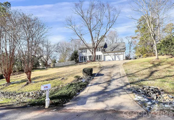 $525,000 | 1148 Blossom Honey Bee Trail, Fort Mill, SC 29715