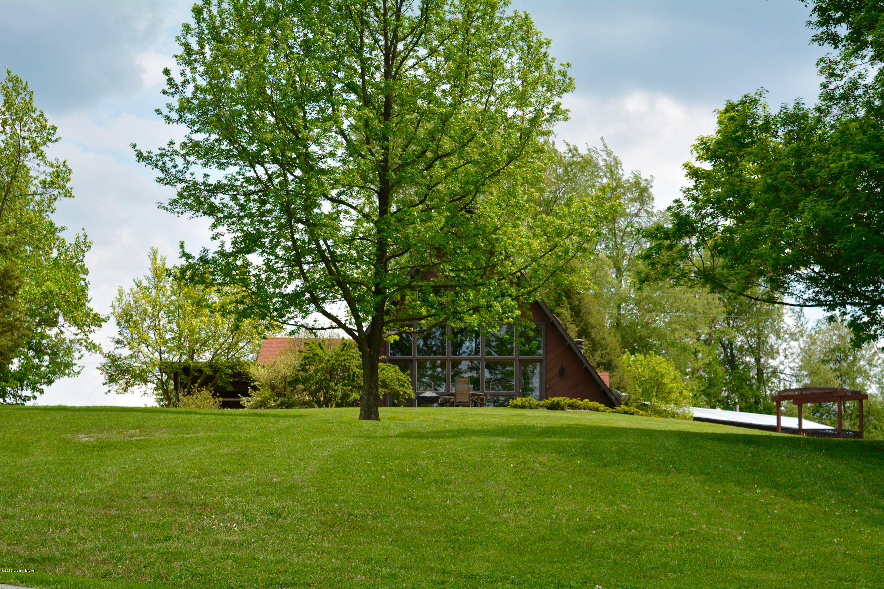 9908 Covered Bridge Road Prospect, KY 40059 - Photo 76 of 90 GILEZAN-TEAM_2394