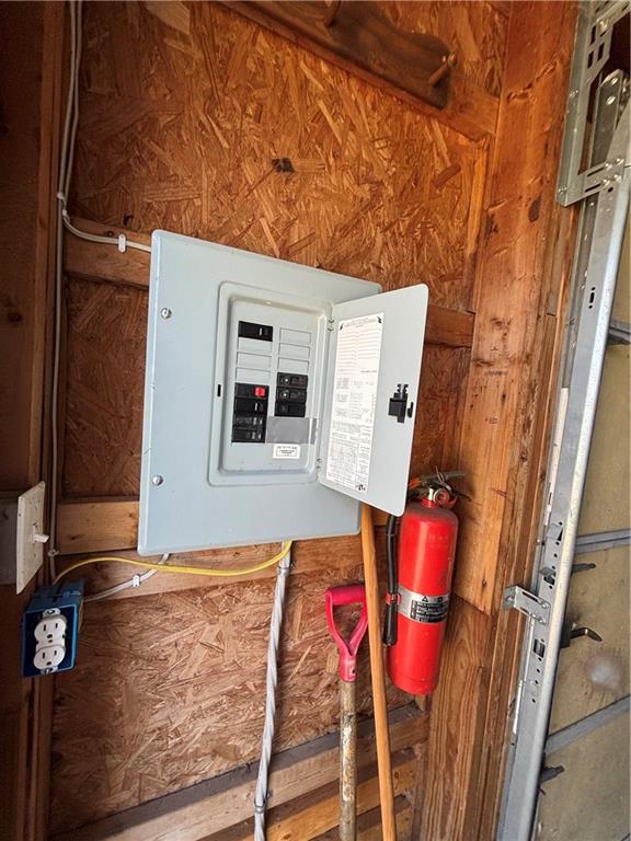 2233 Native Road Fort Scott, KS 66701 - Photo 4 of 30