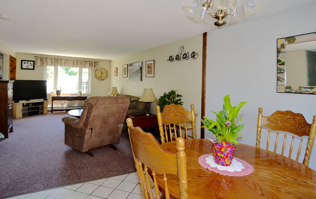64 A Dale Road, Unit A Hooksett, NH 03106 - Photo 11 of 17