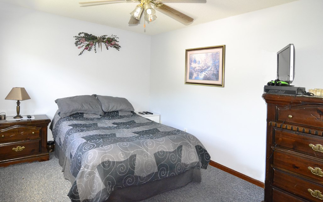 64 A Dale Road, Unit A Hooksett, NH 03106 - Photo 13 of 17