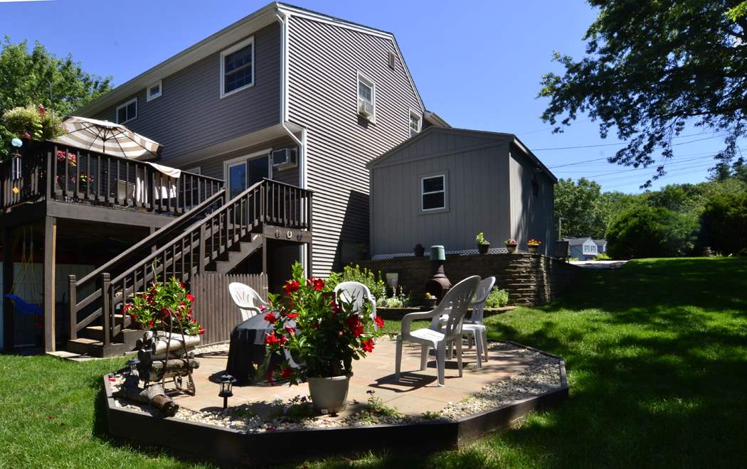 64 A Dale Road, Unit A Hooksett, NH 03106 - Photo 3 of 17