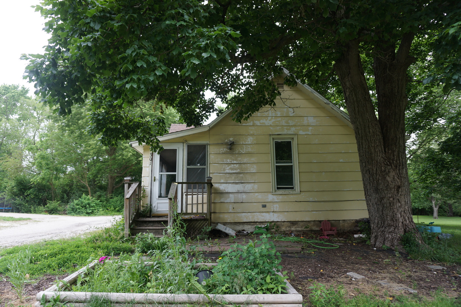 301 4th Street Fisher, IL 61843 - Photo 1 of 10