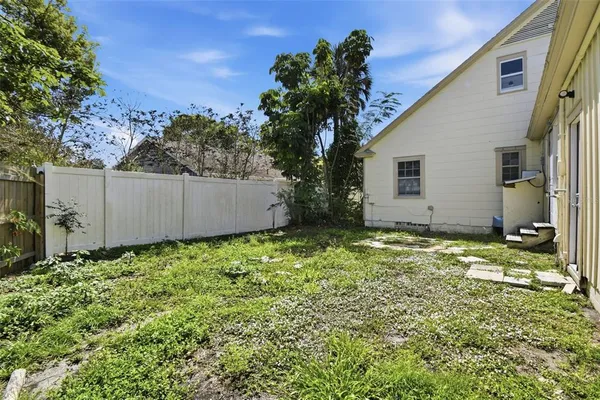 $546,900 | 2513 16th Avenue West, Bradenton, FL 34205