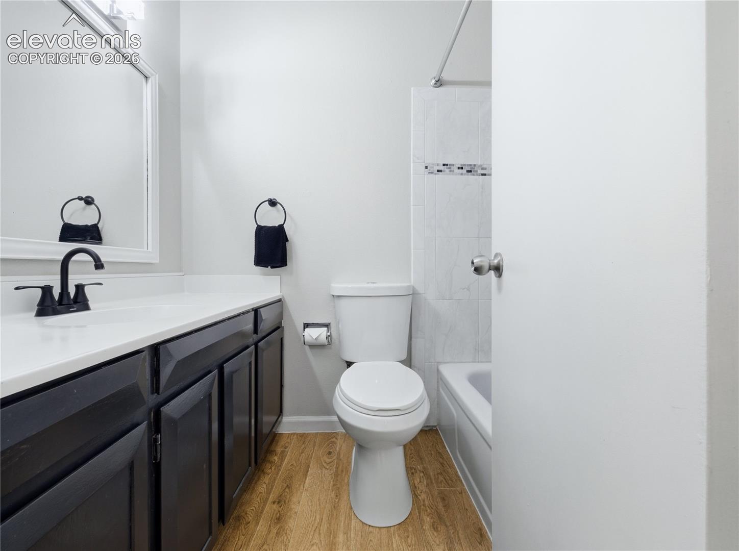 329 Raspberry Lane Monument, CO 80132 - Photo 21 of 25 Full bath on upper level