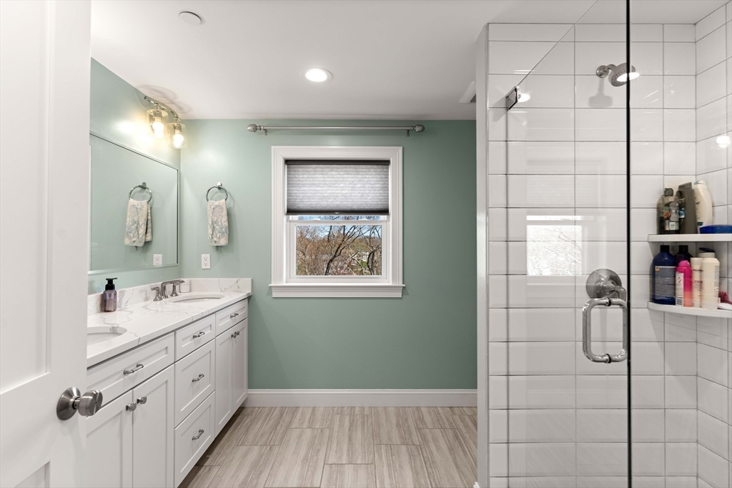 13 Woodlands Road Salem, MA 01970 - Photo 18 of 42