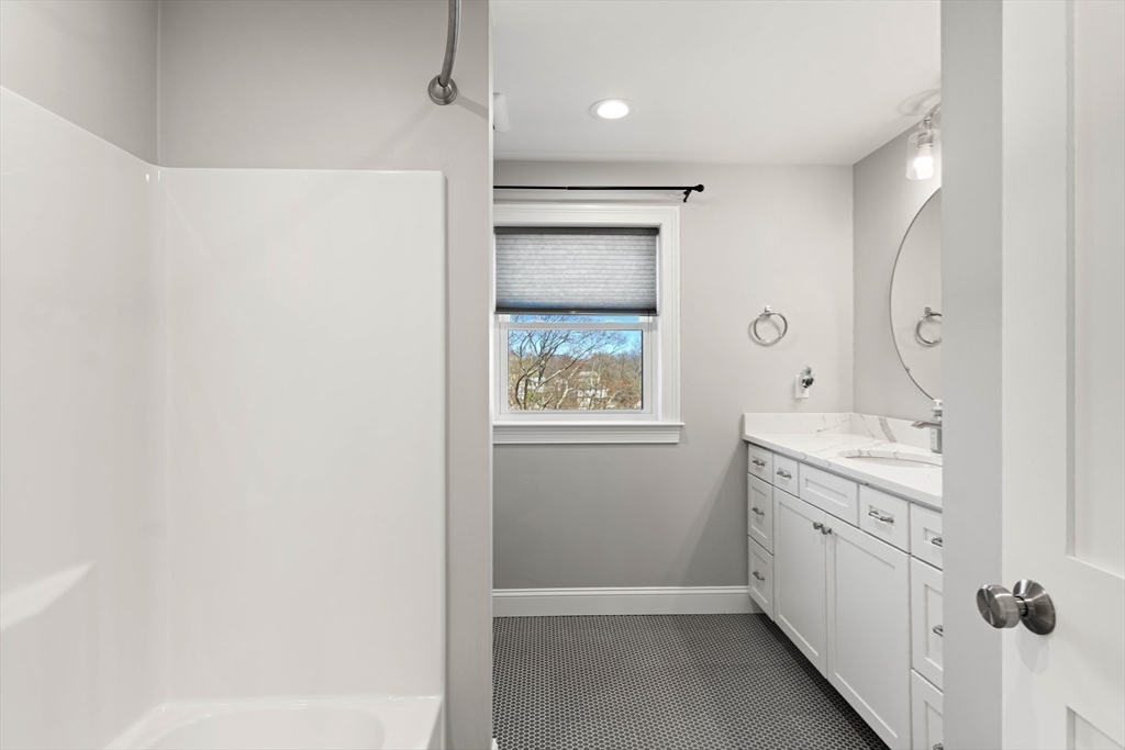 13 Woodlands Road Salem, MA 01970 - Photo 23 of 42