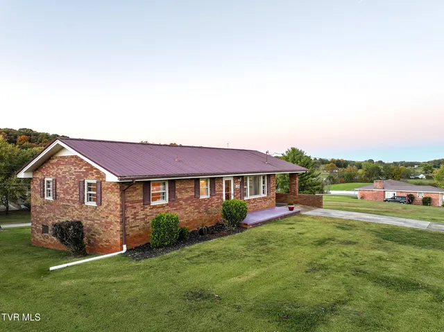 $245,900 | 135 Walton Circle, Mosheim, TN 37818