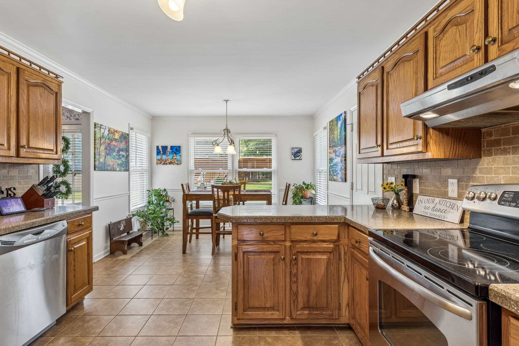 2104 Red Mile Road Murfreesboro, TN 37127 - Photo 11 of 28 a kitchen with lots of counter top space